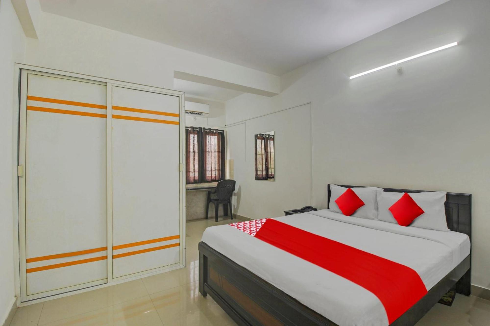 Hotel O Stay U Like Hotel'S Hyderabad Exterior foto