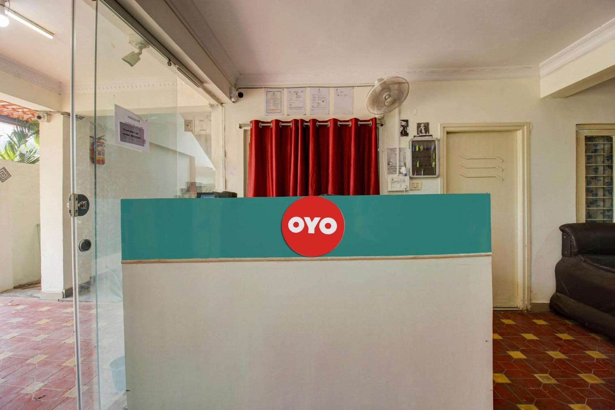 Hotel O Stay U Like Hotel'S Hyderabad Exterior foto
